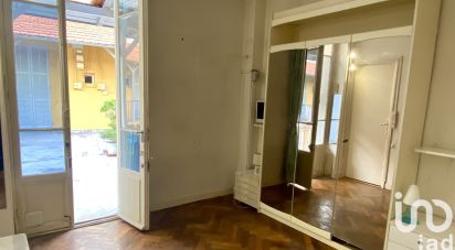 Apartment 3 rooms of 37 m² in Nice (06000)