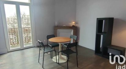 Appartement 3 pièces de 56 m² à Vichy (03200)