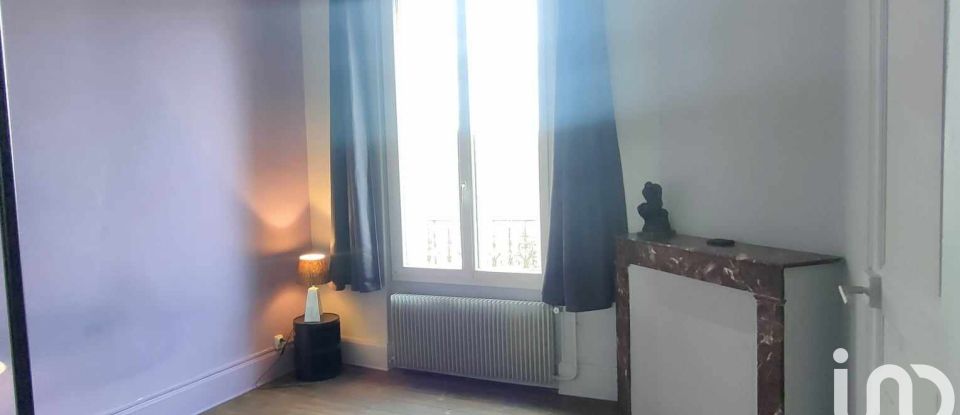 Apartment 3 rooms of 56 m² in Vichy (03200)