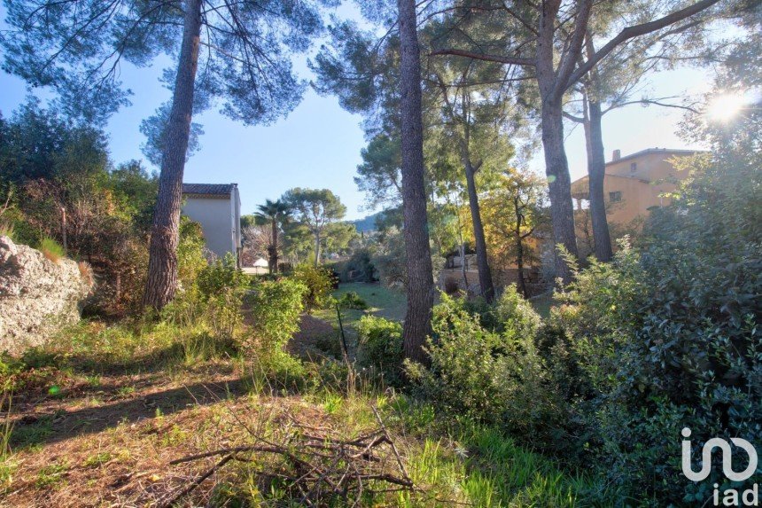 Maison 4 pièces de 94 m² à La Cadière-d'Azur (83740)