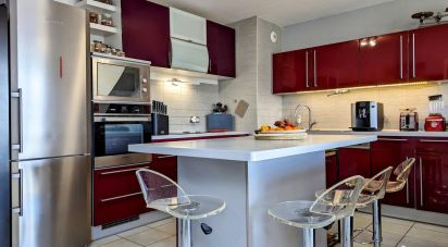 Apartment 4 rooms of 74 m² in Villy-le-Pelloux (74350)
