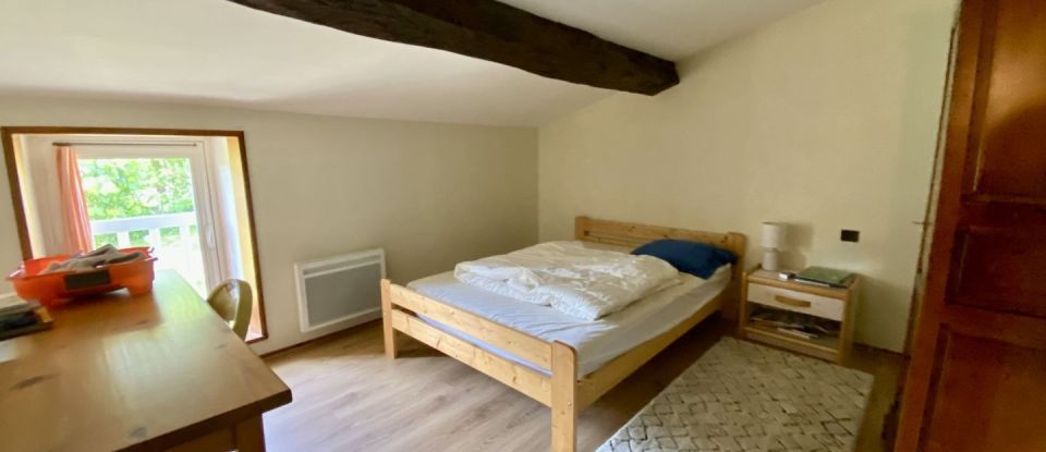 House 5 rooms of 124 m² in Pompignac (33370)