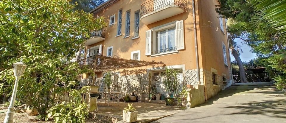House 7 rooms of 250 m² in Toulon (83100)