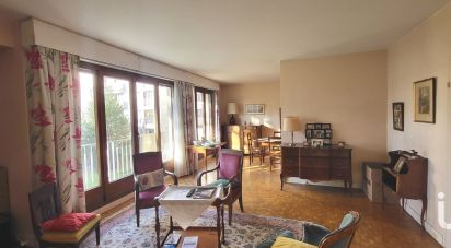 Appartement 5 pièces de 99 m² à Rueil-Malmaison (92500)