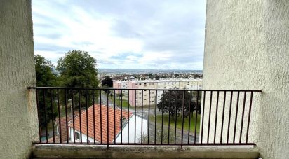 Apartment 3 rooms of 70 m² in Limoges (87000)
