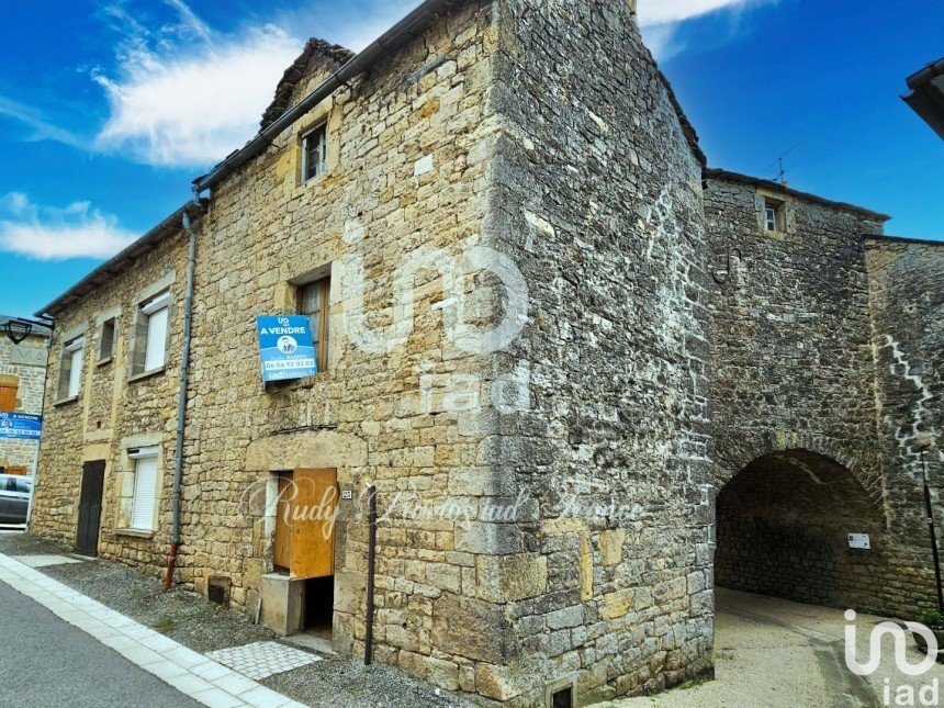 House 5 rooms of 92 m² in Sévérac d'Aveyron (12150)