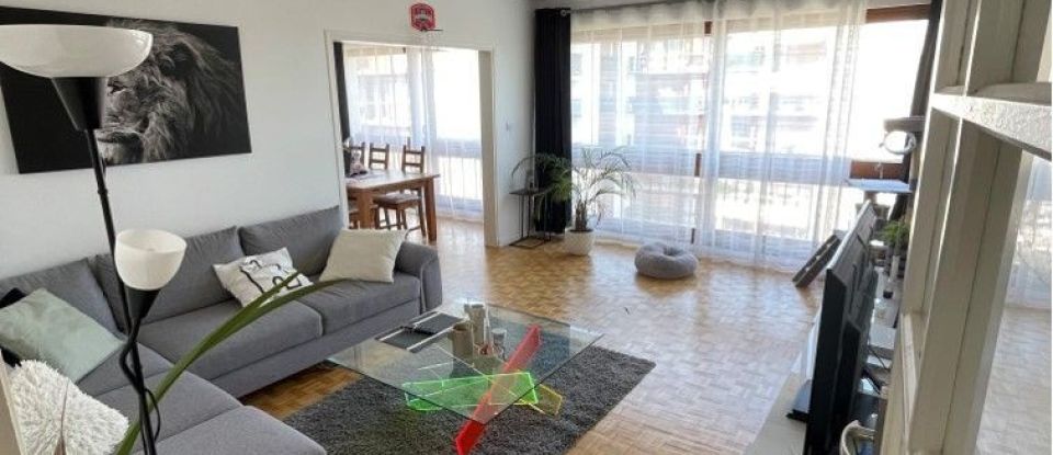 Appartement 4 pièces de 81 m² à Ris-Orangis (91130)