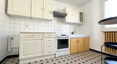 Appartement 2 pièces de 49 m² à Saint-Léger-des-Vignes (58300)