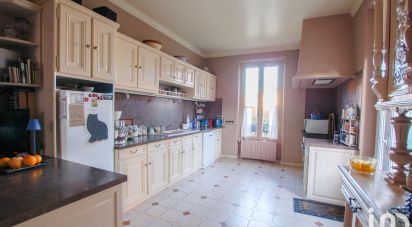 House 6 rooms of 319 m² in Maisons-Laffitte (78600)