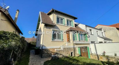 House 5 rooms of 100 m² in Savigny-sur-Orge (91600)