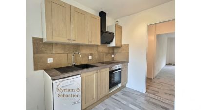 Appartement 2 pièces de 44 m² à Sanary-sur-Mer (83110)