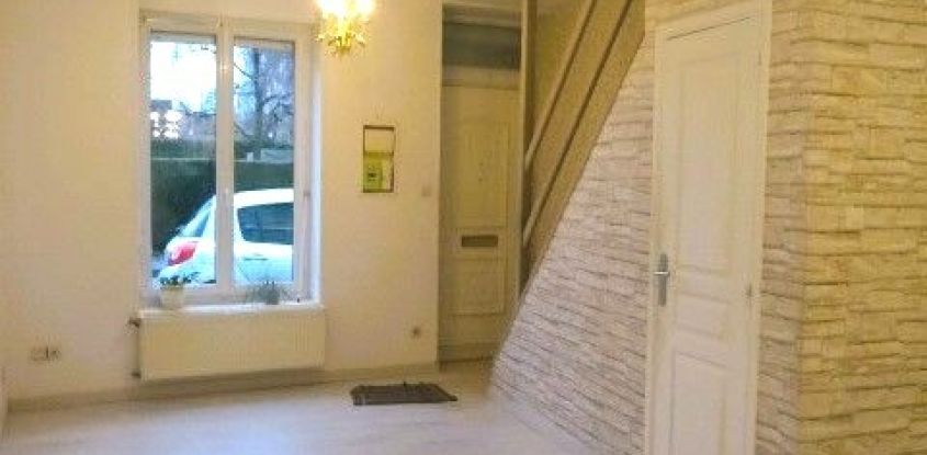 House 3 rooms of 43 m² in Hazebrouck (59190)