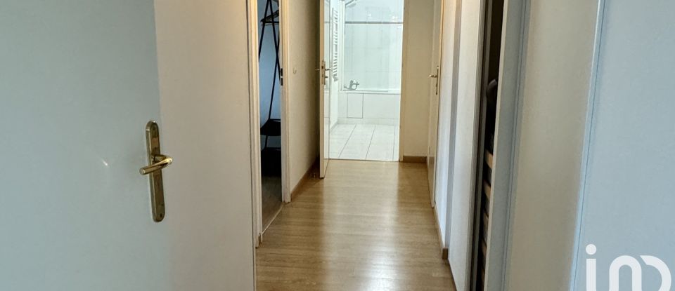 Appartement 3 pièces de 63 m² à Magny-le-Hongre (77700)