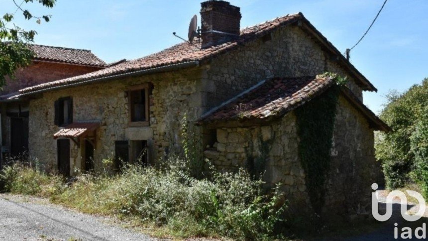 Maison de village 5 pièces de 139 m² à Cognac-la-Forêt (87310)