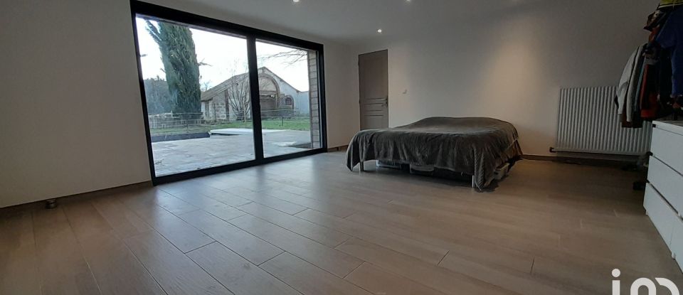 Longere 10 rooms of 299 m² in Meslay-le-Vidame (28360)