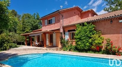 House 8 rooms of 195 m² in Fayence (83440)