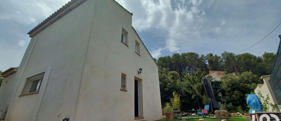 Maison 3 pièces de 88 m² à Nans-les-Pins (83860)