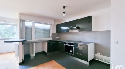 Apartment 4 rooms of 90 m² in Beauchamp (95250)
