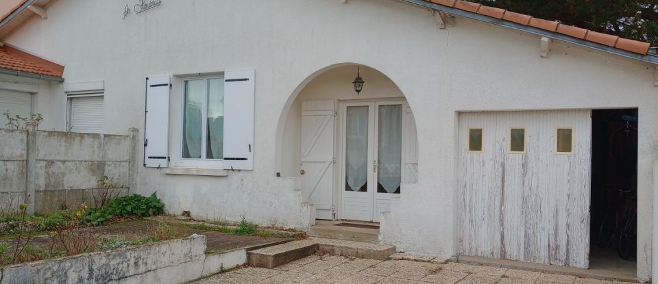 House 4 rooms of 48 m² in La Plaine-sur-Mer (44770)