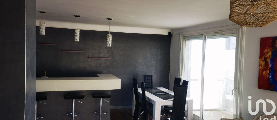 Apartment 3 rooms of 74 m² in Nîmes (30000)