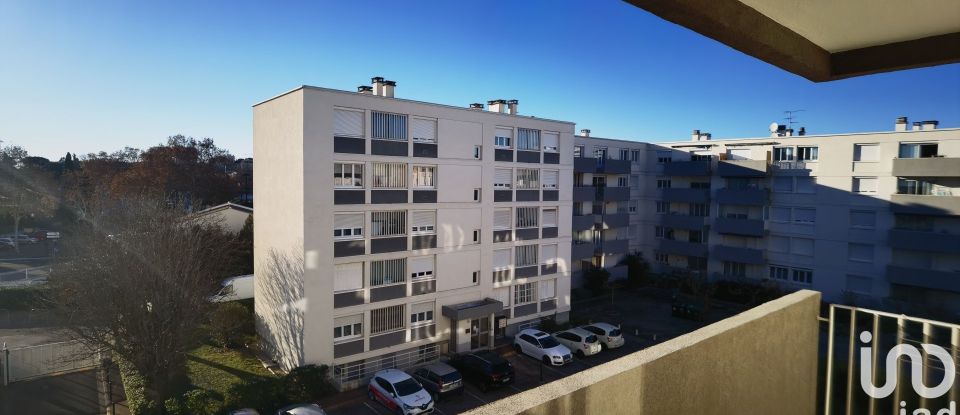 Appartement 3 pièces de 74 m² à Nîmes (30000)