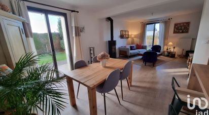 House 6 rooms of 93 m² in Dinan (22100)