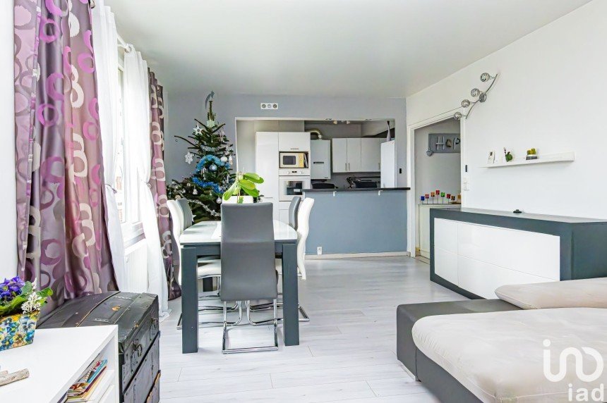Apartment 4 rooms of 73 m² in Sainte-Geneviève-des-Bois (91700)