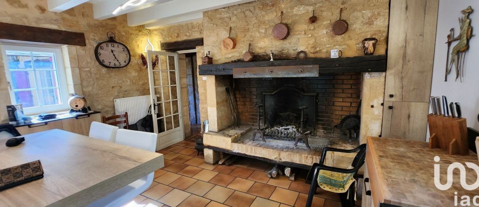 House 6 rooms of 180 m² in La Roque-Gageac (24250)