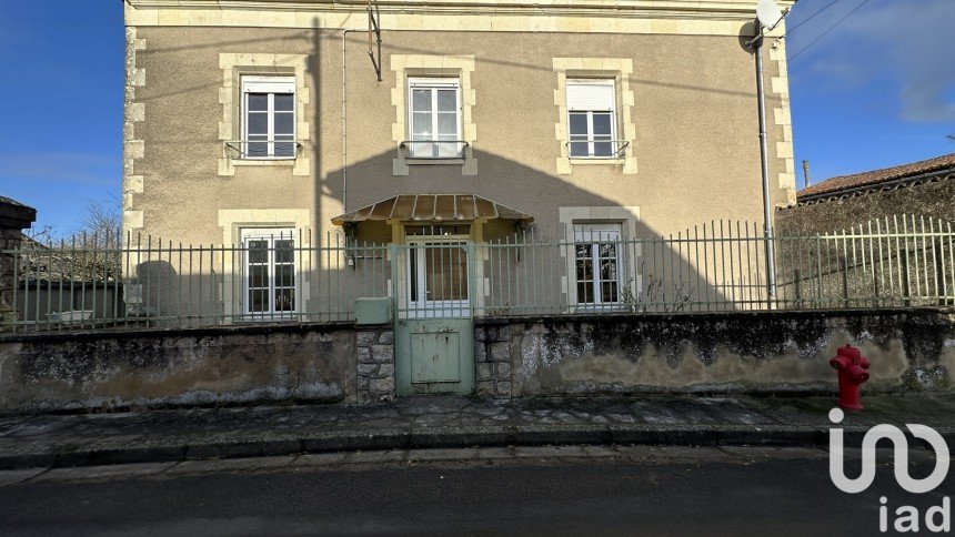Maison 3 pièces de 98 m² à Thouars (79100)