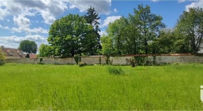 Land of 1,150 m² in Sivry-Courtry (77115)