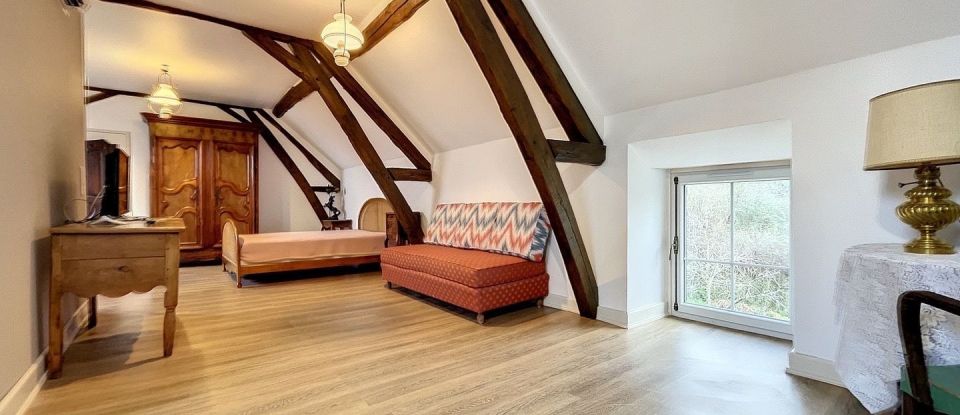 House 5 rooms of 160 m² in Saint-Brisson-sur-Loire (45500)