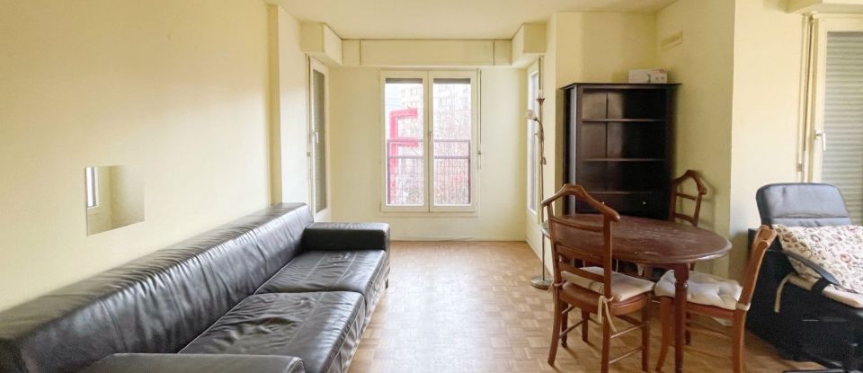 Apartment 4 rooms of 75 m² in Paris (75013)