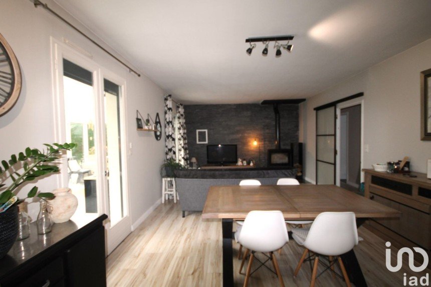 Maison 4 pièces de 101 m² à Soumoulou (64420)