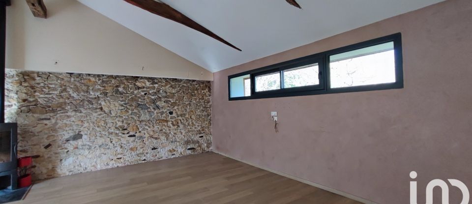 Maison traditionnelle 4 pièces de 163 m² à Mées (40990)