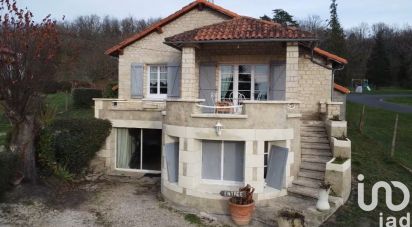 House 7 rooms of 130 m² in Vouneuil-sur-Vienne (86210)