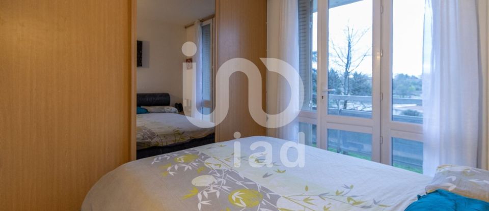 Apartment 4 rooms of 68 m² in Caluire-et-Cuire (69300)