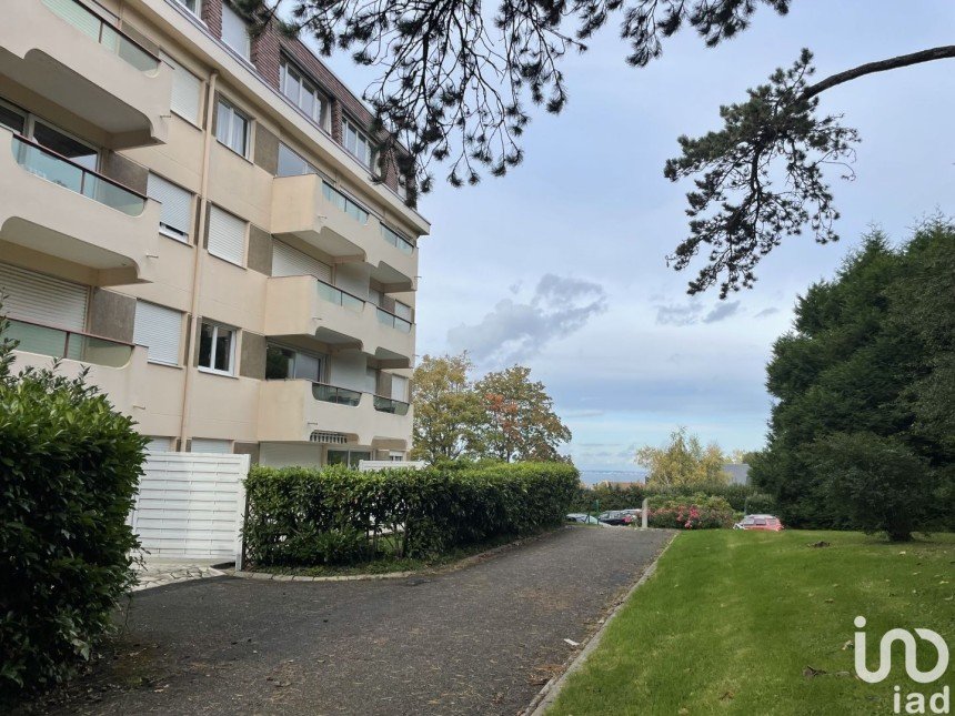 Apartment 2 rooms of 34 m² in Villers-sur-Mer (14640)
