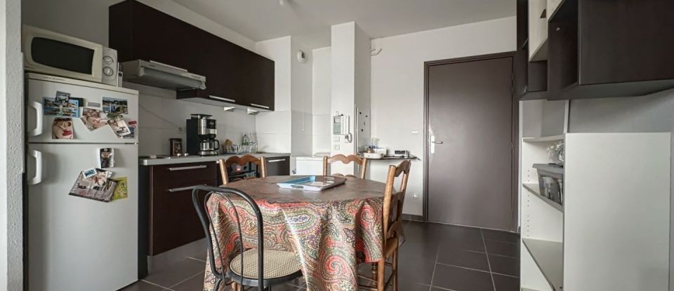 Appartement 2 pièces de 40 m² à Sorgues (84700)