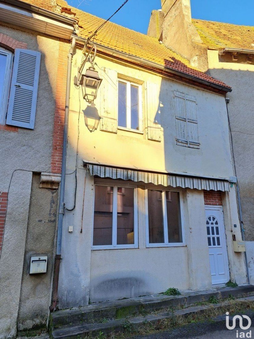 Village house 4 rooms of 96 m² in Jaligny-sur-Besbre (03220)