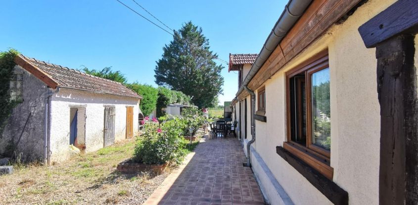 House 3 rooms of 103 m² in Cercy-la-Tour (58340)