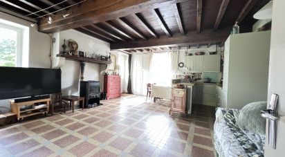 House 5 rooms of 155 m² in Saint-Péreuse (58110)