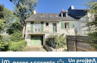 House 5 rooms of 105 m² in Loudéac (22600)