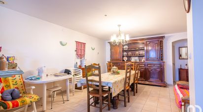 Maison 6 pièces de 170 m² à Coutras (33230)