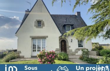 Traditional house 5 rooms of 118 m² in Loudéac (22600)