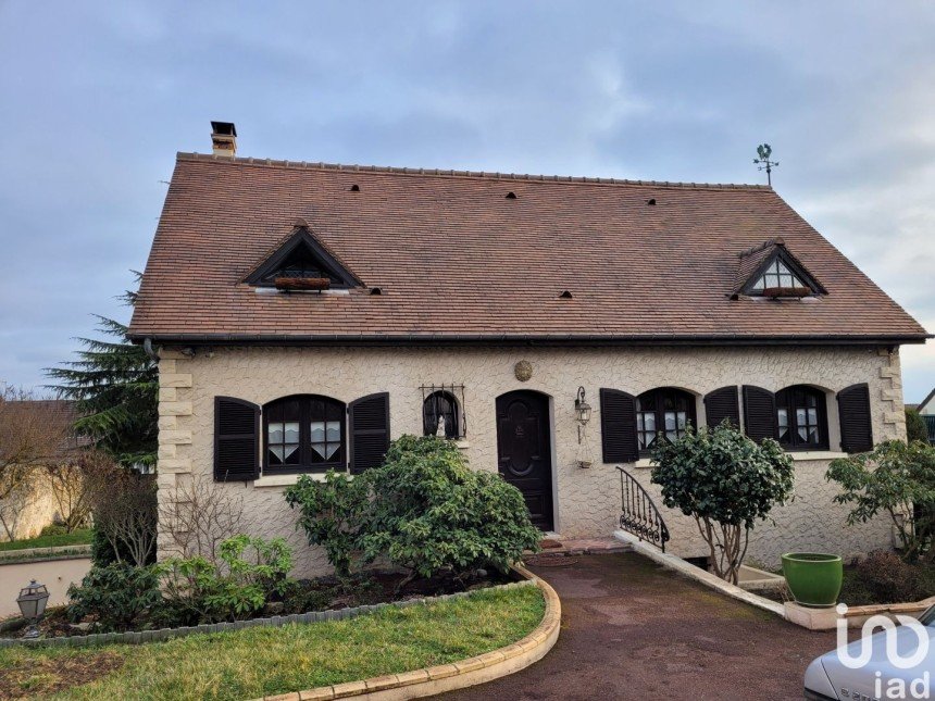 Maison 4 pièces de 130 m² à Leuville-sur-Orge (91310)