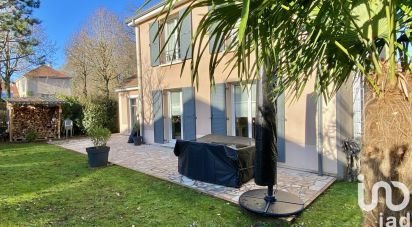 Traditional house 7 rooms of 193 m² in Magny-le-Hongre (77700)