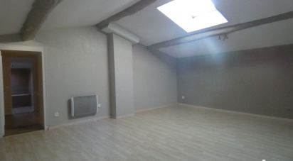 Maison 8 pièces de 225 m² à Niort (79000)