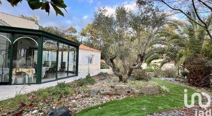 House 9 rooms of 243 m² in Rivedoux-Plage (17940)