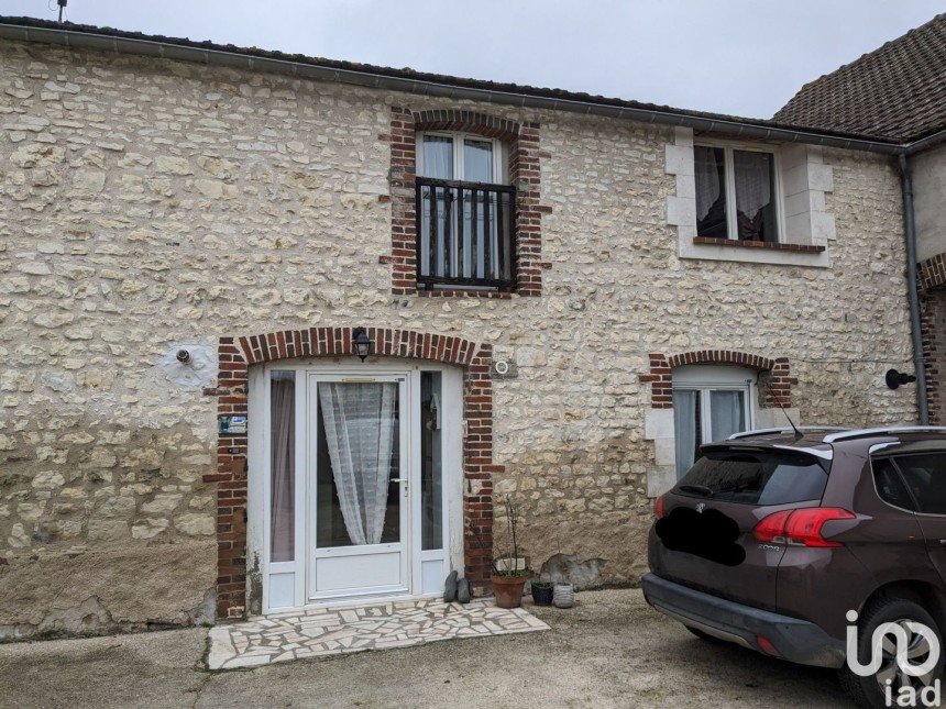 Maison 3 pièces de 64 m² à Épineau-les-Voves (89400)