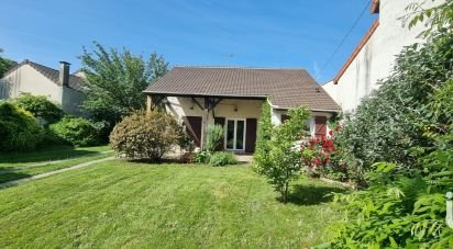 House 5 rooms of 115 m² in Carrières-sur-Seine (78420)